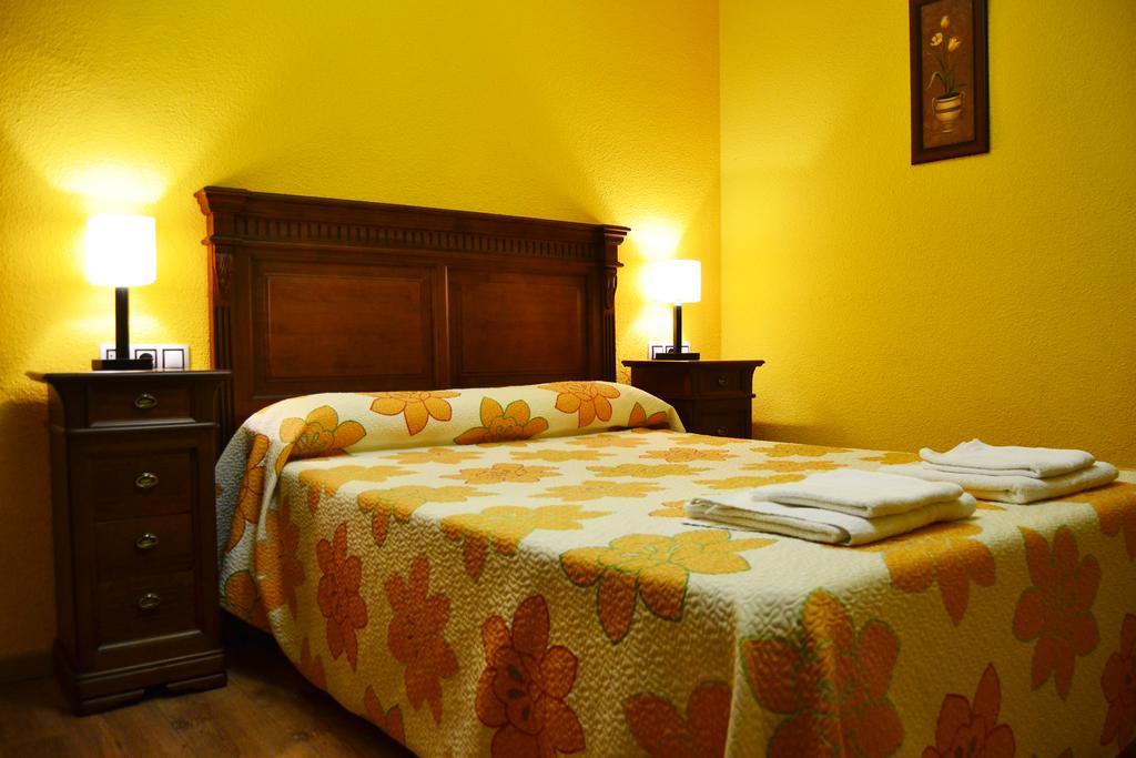 Rural El Mano Hotel Кастрил Екстериор снимка