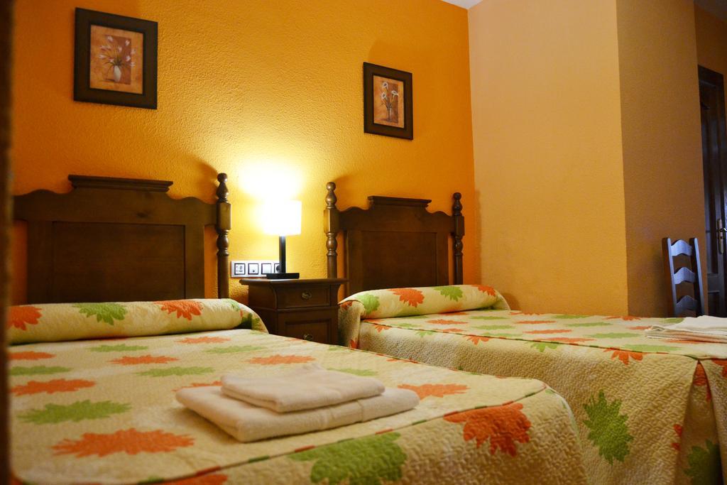 Rural El Mano Hotel Кастрил Екстериор снимка