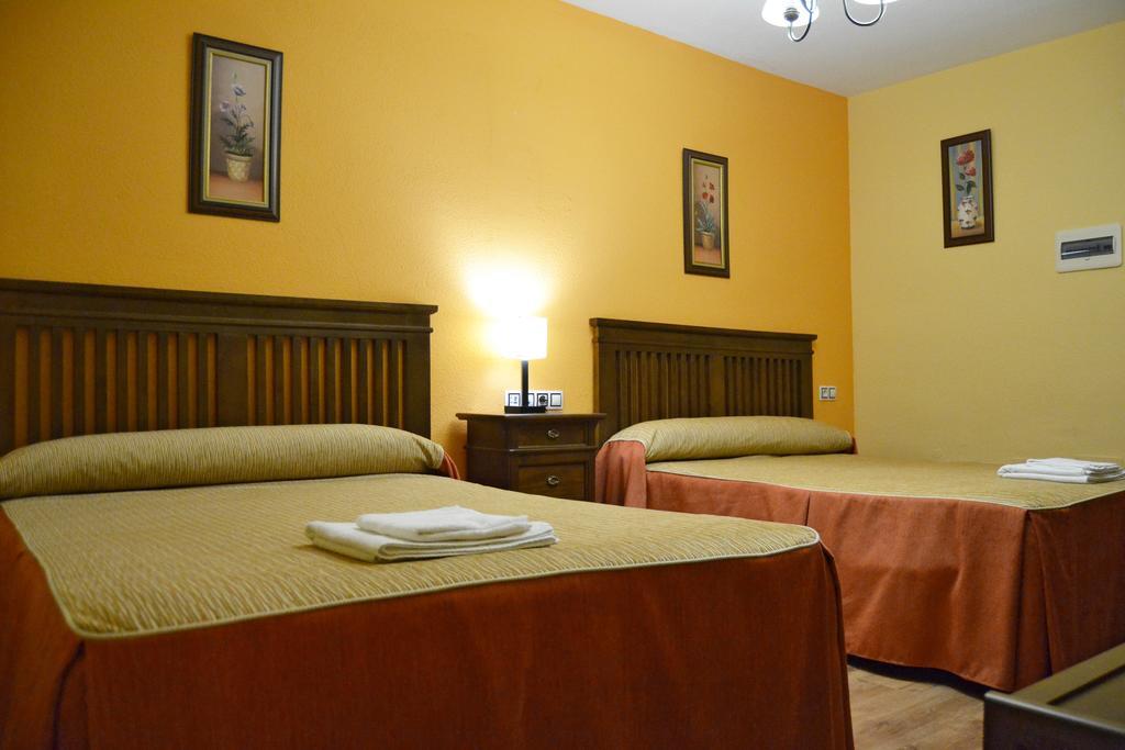 Rural El Mano Hotel Кастрил Екстериор снимка