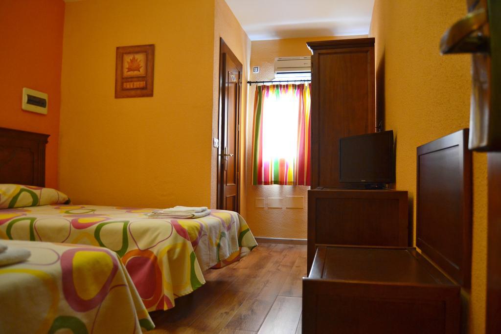 Rural El Mano Hotel Кастрил Екстериор снимка