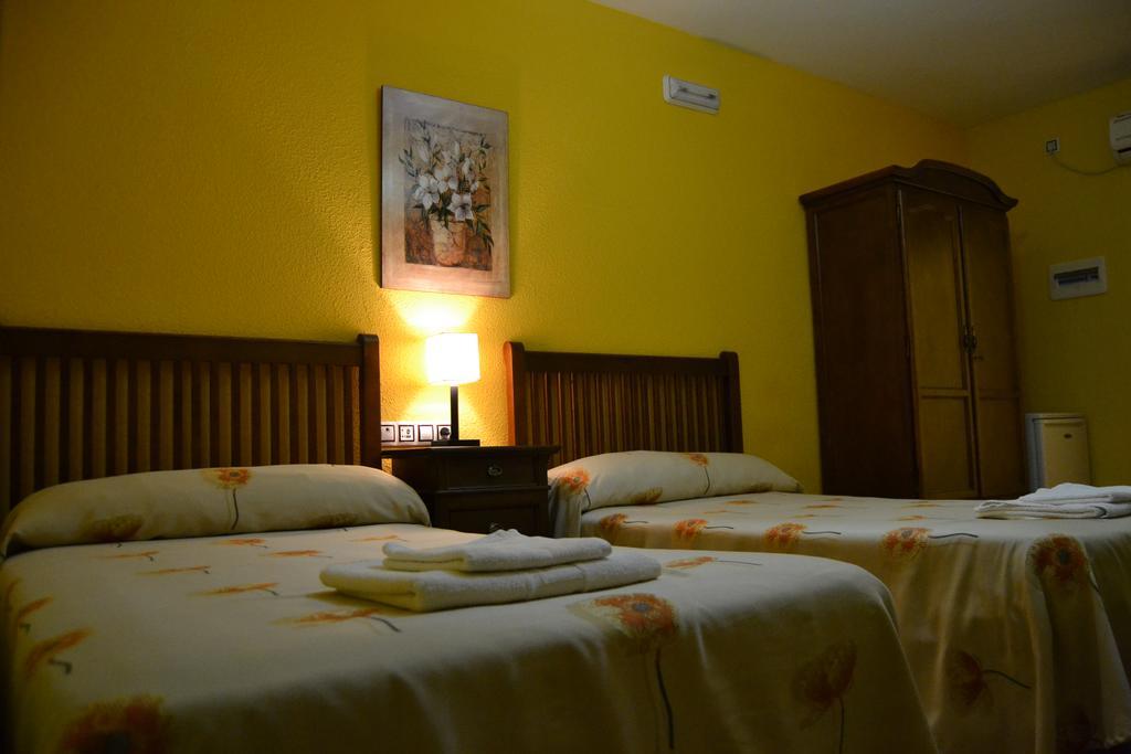 Rural El Mano Hotel Кастрил Екстериор снимка