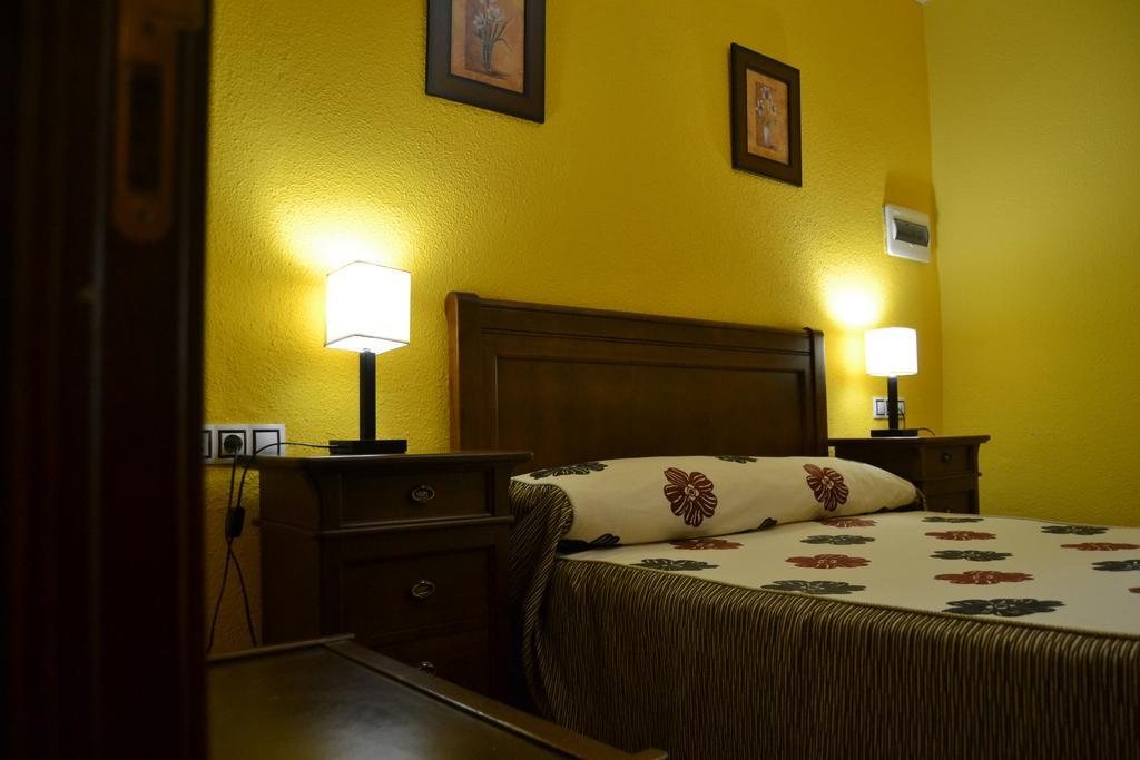 Rural El Mano Hotel Кастрил Екстериор снимка