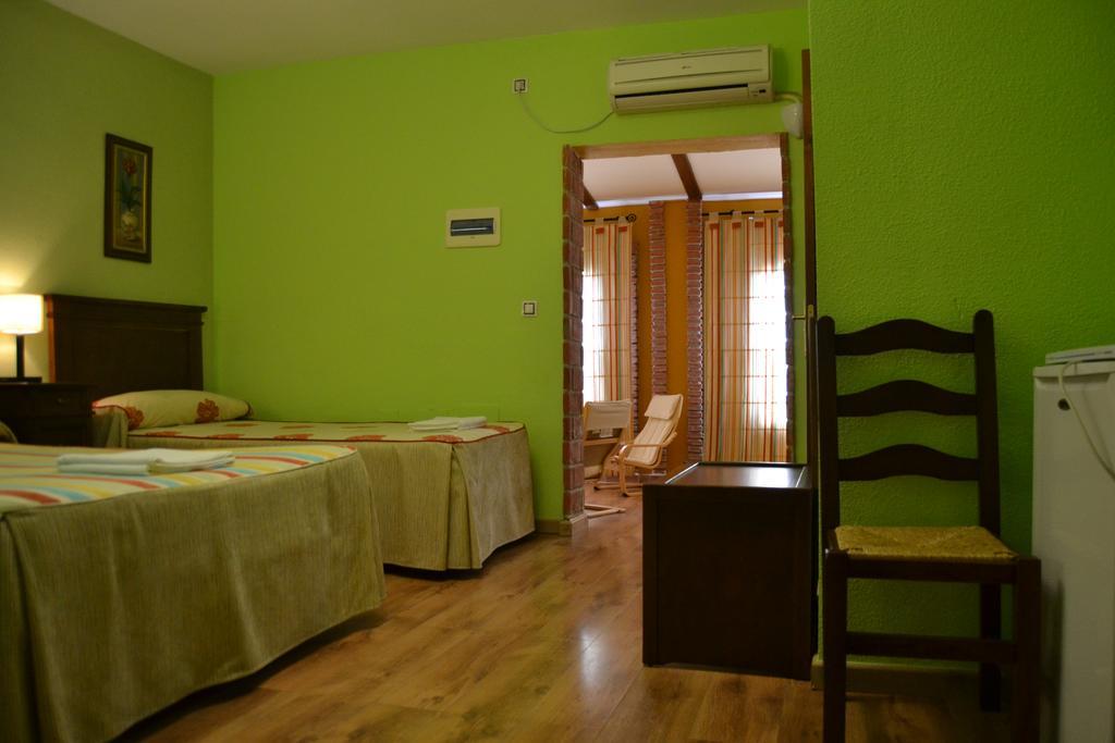 Rural El Mano Hotel Кастрил Екстериор снимка