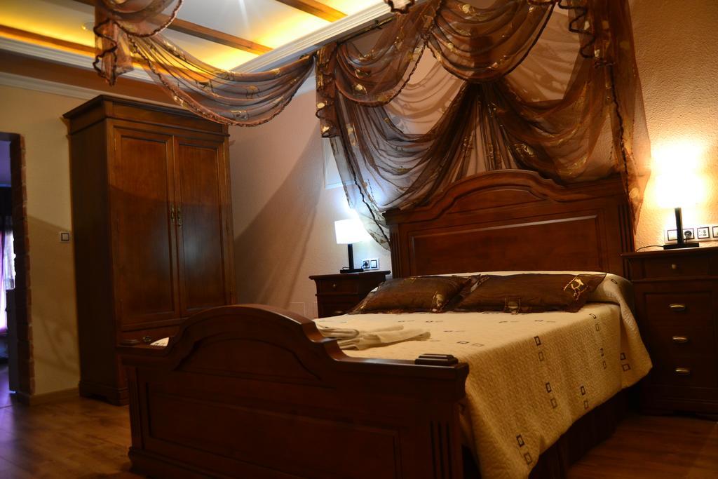 Rural El Mano Hotel Кастрил Екстериор снимка